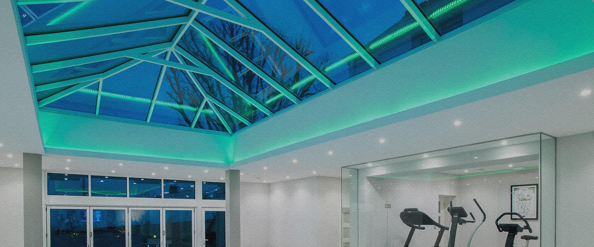 Atlas Skyroom aluminium orangery roof over a kitchen