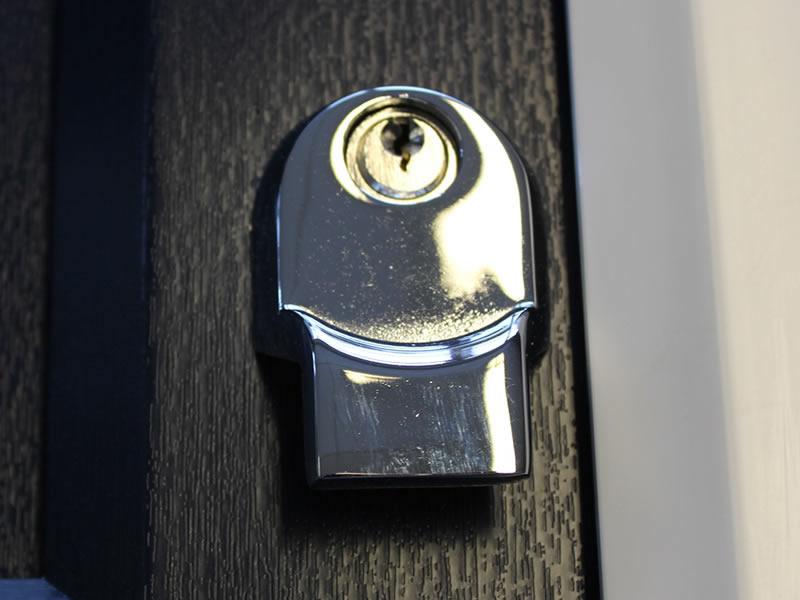 Handless Town Lock finish